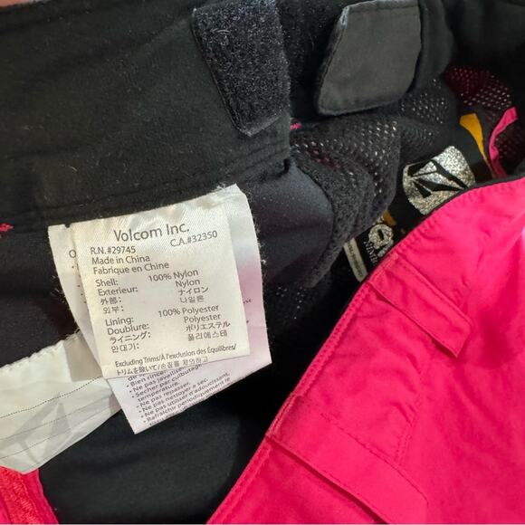 Volcom Carbon Waterproof Snow Pants Women’s Size X-Small Bright Pink Nylon Ski - Picture 9 of 10